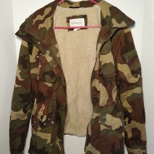 Camo Jacket with Lambs Wool Lining BCBGeneration